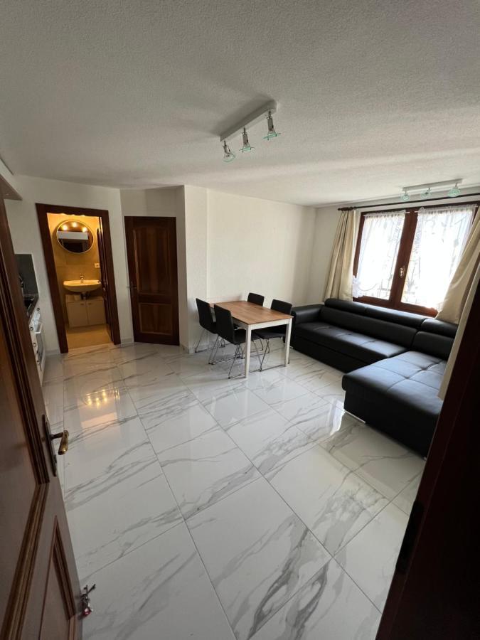 Tiny Apartment With Amazing View, Garden & Terras Schattdorf Экстерьер фото